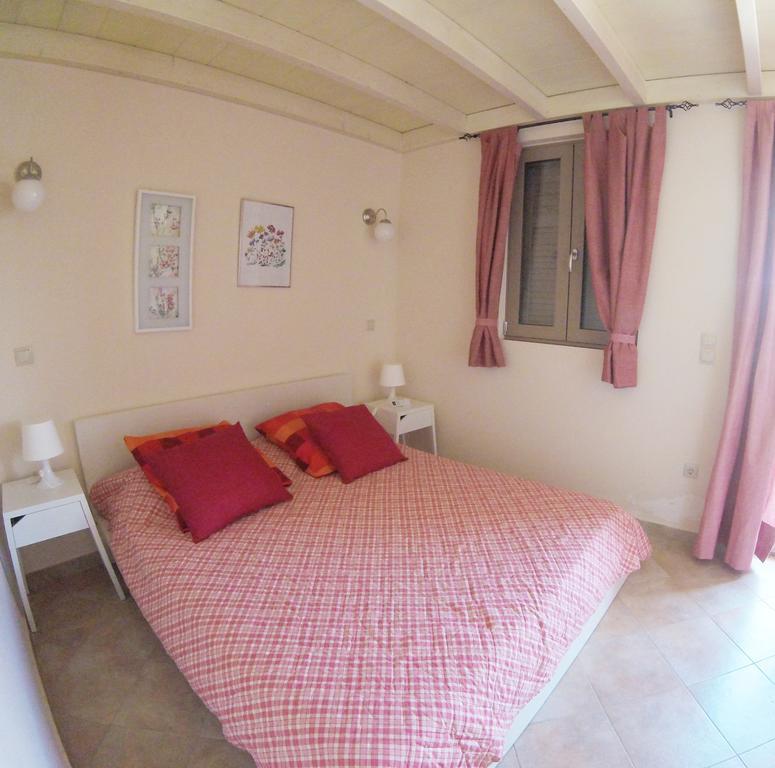 Arapakis Apartment Aegina Zewnętrze zdjęcie
